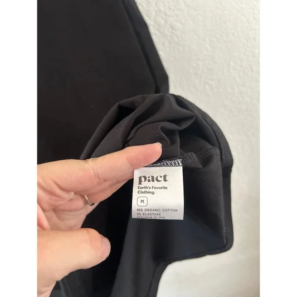 NWT Pact Black Organic Cotton Fit and Flare V-Neck A-Line Dress M Party LBD - Picture 4 of 8